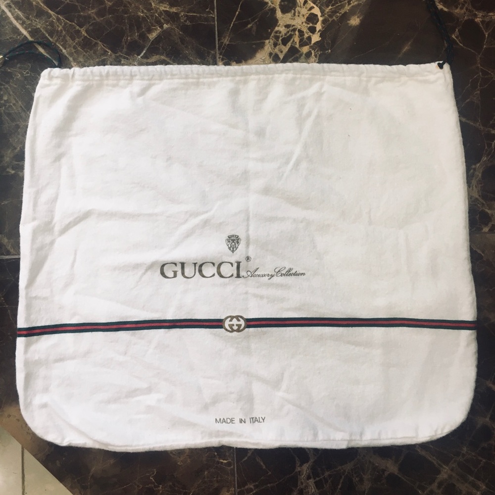 Gucci dust protection bag